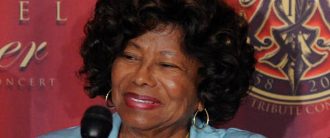 Katherine Jackson f�r likevel delt omsorgsrett
