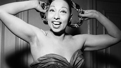 POPUL�R: Skuespiller Josephine Baker var et av Jacquies store idoler. Her er Baker i Oslo i 1954. Foto: Sverre A. B�rretzen / Aktuell / Scanpix