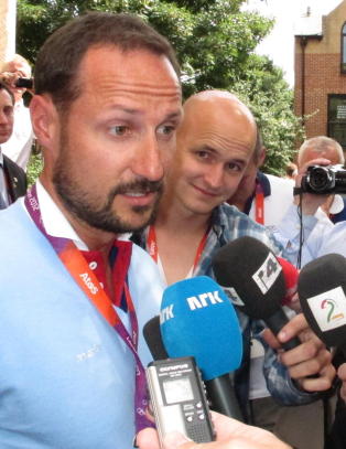 Kronprinsen kjente ikke til billettskandalen