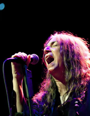 Patti Smith ble vettskremt da hun leste Jo Nesbø