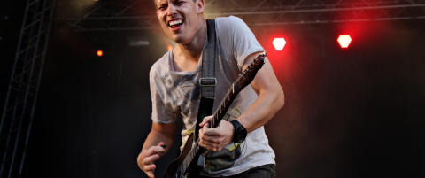 Det er kanskje ikke sunt � turnere med Stones som 16-�ring