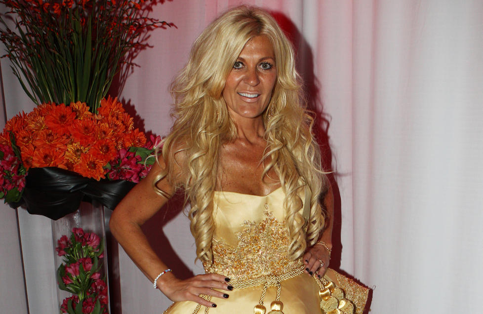 FORN�YD MED UKEL�NN�KNING: Den svenske Hollywood-frua Maria Montazami har f�tt en �kning i ukel�nna fra sin amerikanske ektemann. Foto: Stella Pictures
