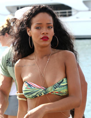 Kosmetikkgigant dropper Rihanna