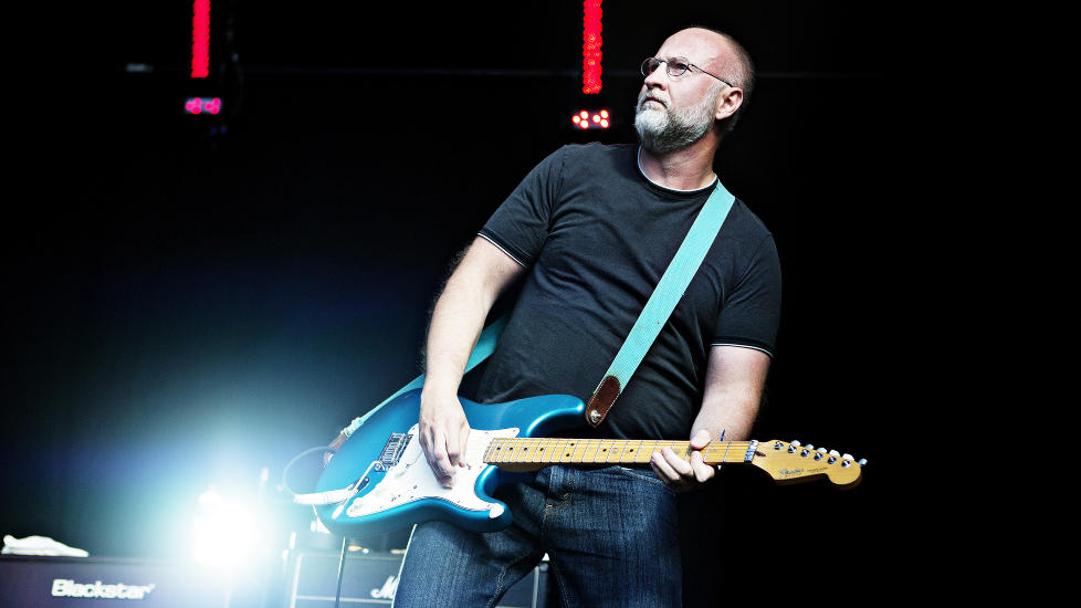 ROCKPROFESSOR: Bob Mould er tidligere frontfigur i H�sker D� og Sugar. I dag spilte han p� �yafestivalen.

Foto: Jo Straube / Dagbladet
