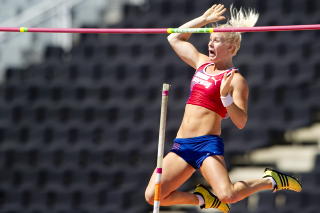 IDRETTSUT�VER: Stavhopperen Cathrine Lars�sen er den eneste aktive idrettsut�veren i �rets �Skal vi danse�. Foto: Thomas Rasmus SKaug / Dagbladet
