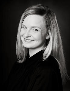 �Sjekk ut pedobrillene p� han der�