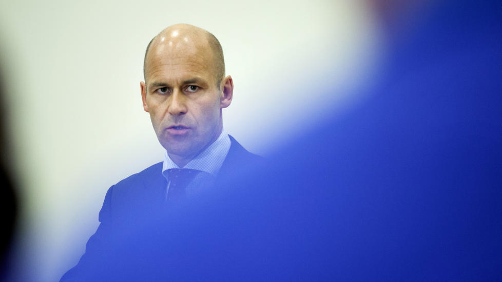 HAR FULL TILLIT: Politidirekt�r �ystein M�land f�r full tillit fra landets politimestre etter dagens hastem�te p� Gardermoen. Foto: JO STRAUBE / DAGBLADET