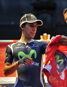 Movistar-rytter i ledertr�ya etter f�rste etappe