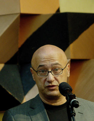 Han har skrevet en oppsiktsvekkende god debutroman