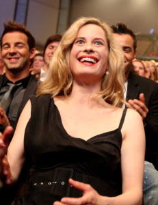 Fredrik Skavlan og Maria Bonnevie har fått barn