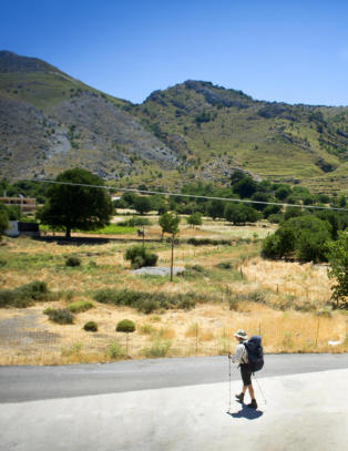 Du tenker bare p� charter, men husk � ta med fjellsko p� turen