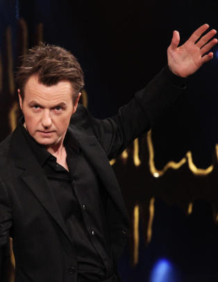 - Visste dere ikke at Fredrik Skavlan er nazist?