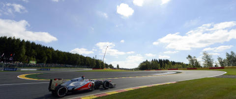 Button knep beste startspor i Belgia