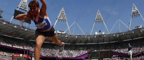 Forh�ndssalg Beijing: 5000Forh�ndssalg London: 2,3 mill