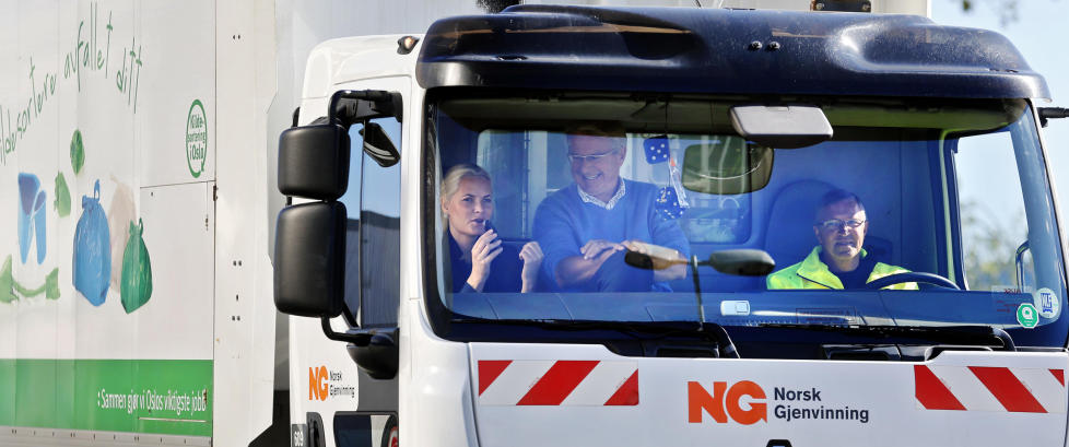 Her f�r Mette-Marit skyss av s�ppelbilen