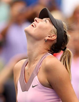 Sjarapova klar for �hatkamp� mot Azarenka