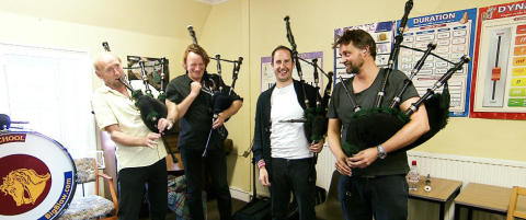 - Jeg har aldri sett s� store nesebor