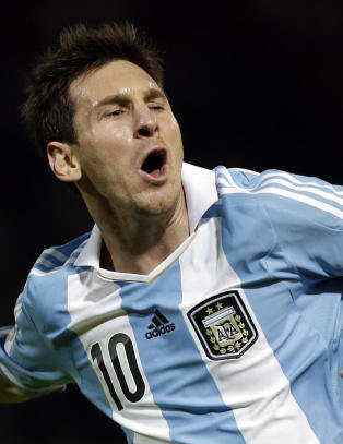 Messi mobbes med taktfaste �Cristiano�-rop