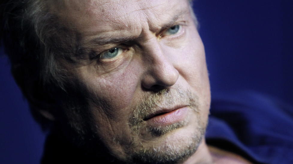 UTSATT: �Menn er fra Mars, kvinner er fra Venus�, som skulle ha blitt spilt p� Christiania Teater fra og med 21. september, er utsatt p� ubestemt tid. Dennis Storh�i er eneste skuespiller som medvirker. Foto: Erling H�geland / Dagbladet