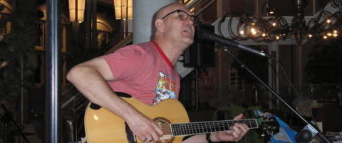 Ed (50) sporet opp sine norske r�tter - og lagde plate om det