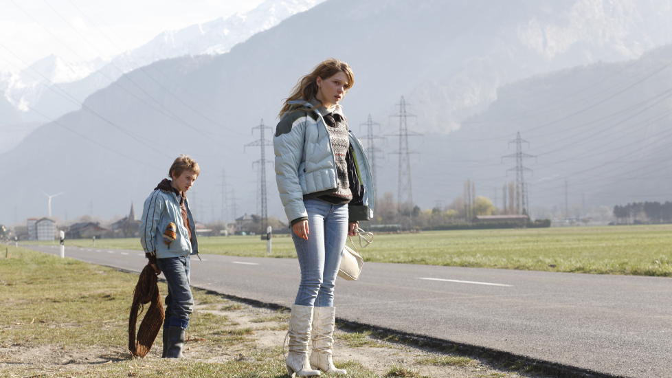 SIMON OG LOUISE: Kacey Mottet Klein og L�a Seydoux spiller hovedrollene i sveitsiske �Min s�ster�.