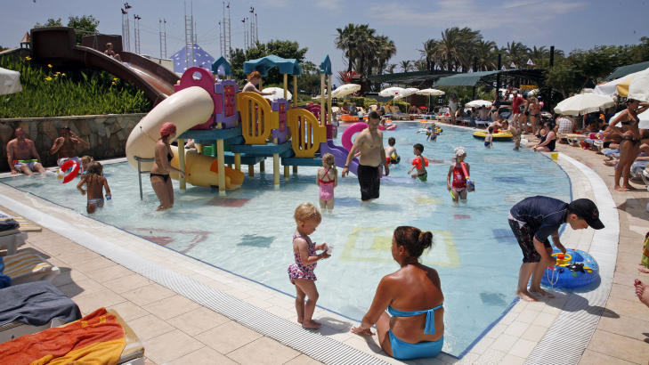 SYDEN: Det er fremdeles ledige plasser � oppdrive til Tyrkia i h�stferien. Foto: EIVIND PEDERSEN