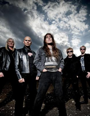 Melodisk tungrock midt p� tabellen