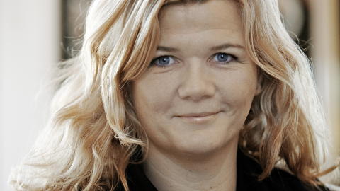 TV-VERT: Anne Lindmo er i gang med sesong to av talkshowet �Lindmo�. Denne uka er Anne-Kat. H�rland blant gjestene.
Anne Lindmo til bokettersyn i Magasinet
Foto: J�rn H. Moen / Dagbladet