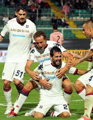 Cagliari nektet � spille for tomme tribuner