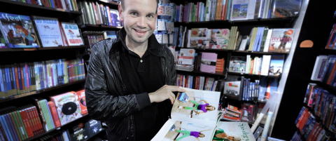 - N�r Jaquesson skriver �lass av fett�, er hun ei voksen dame som �reskjeller en gutt