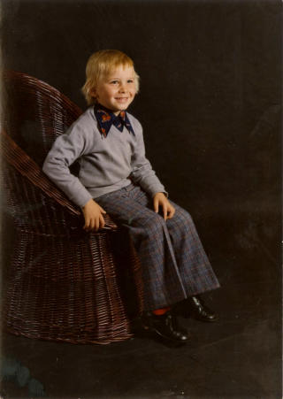 Hos fotografen: Brede B�e er yngst av fem br�dre og dr�mte tidlig om en politisk karriere. Gjerne i Det hvite hus. (Foto: Privat)