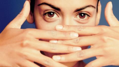 HELSE I NEGLENE: Ta vare på neglene dine, de kan gi deg nyttig informasjon om helsen din. FOTO: Thinkstock HELSE I NEGLENE: Ta vare på neglene dine, de kan gi deg nyttig informasjon om helsen din. FOTO: Thinkstock