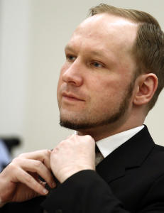 Breivik-tilhenger siktet for bombetrussel