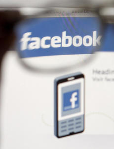Nei, Facebook legger ikke ut private meldinger på tidslinja