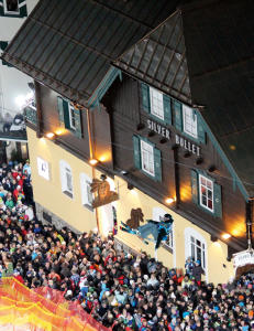 I Alpenes beste partyby st�r du p� ski i noen av Europas lengste bakker