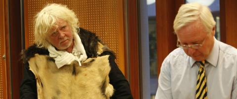 Her ankommer Nerdrum tingretten