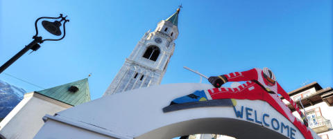 N� kan du bli med p� Italias vakreste skitur