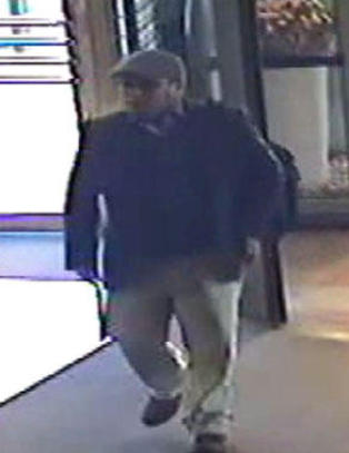 - Her blir Ghana-kongens juveler stj�let