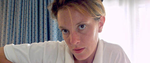 - P� vegne av alle kvinner b�r jeg vurdere � saks�ke Lance