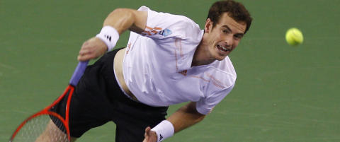 Murray straffet svake Federer-server