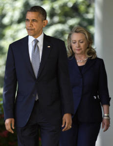 Hillary Clinton beskytter Obama før ny duell