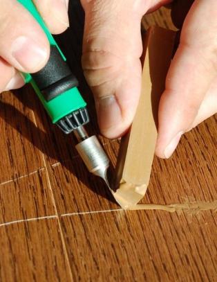 Sminken fikser ripene i parketten din