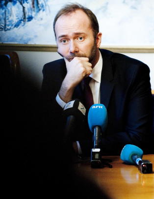 - Dersom noen st�r �pent fram og bekrefter saken, blir det h�ring i kontrollkomiteen