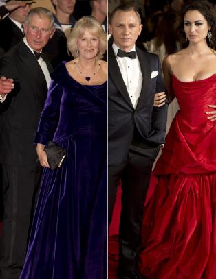 Stjernene str�lte p� rojal James Bond-premiere