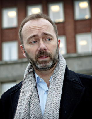 Ga styreverv til kompisens kone