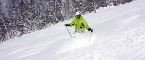 Jaaa, n� m� du finne fram skia. I morgen �pner de f�rste bakkene