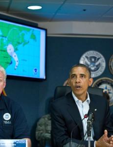 Obama i krisem�te om �Frankenstorm�