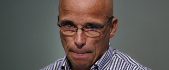 �Den som selv er ren, kan kaste f�rste sten�