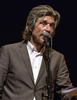 Knausg�rd utgir �Rocky & Edith�