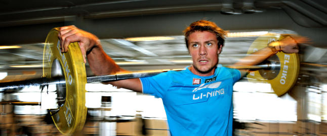 - Det finnes ikke idretter med bare rene ut�vere